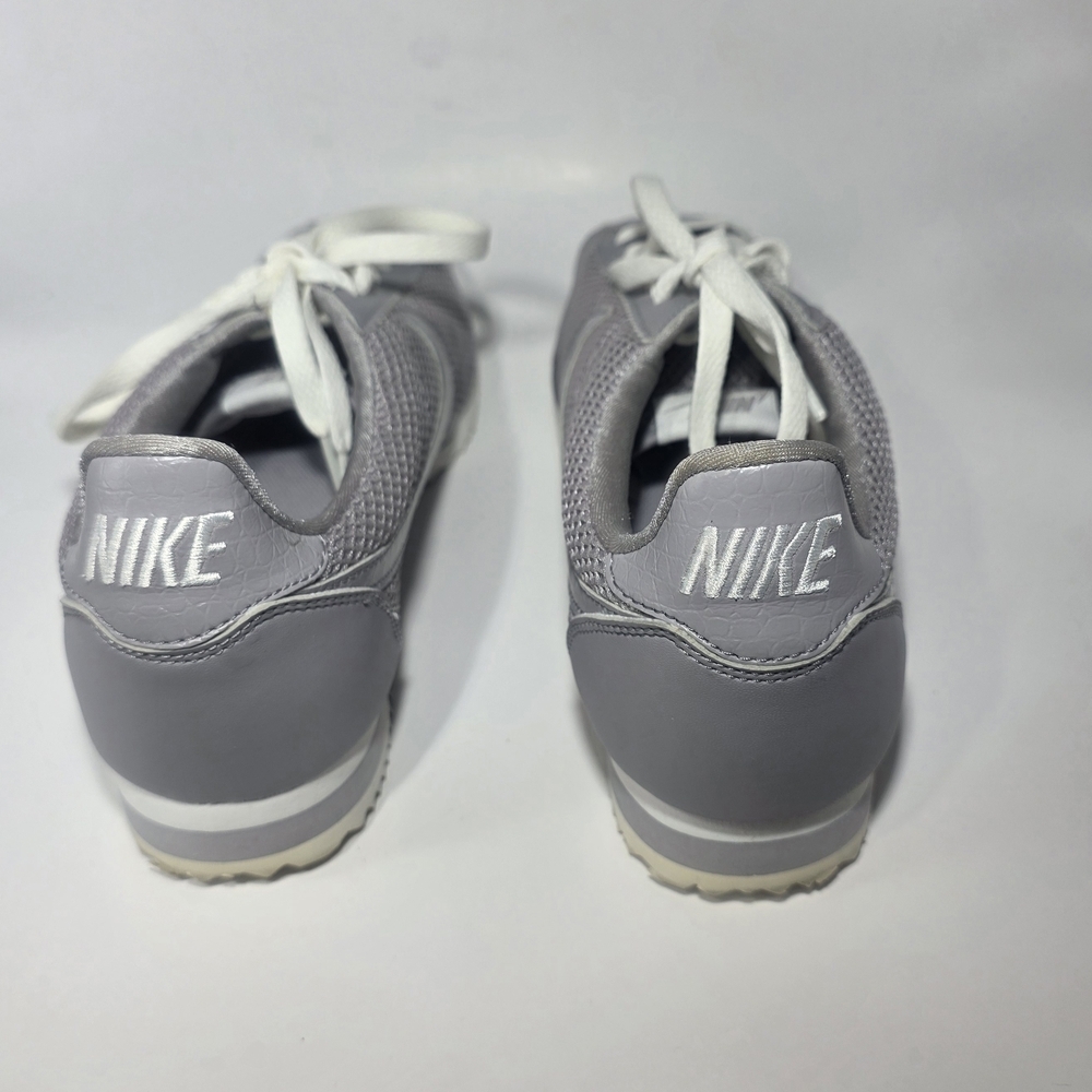 Nike Cortez Grey Mesh Sneakers Women’s Size 10.5 White Laces Excellent Condition - Picture 6 of 8